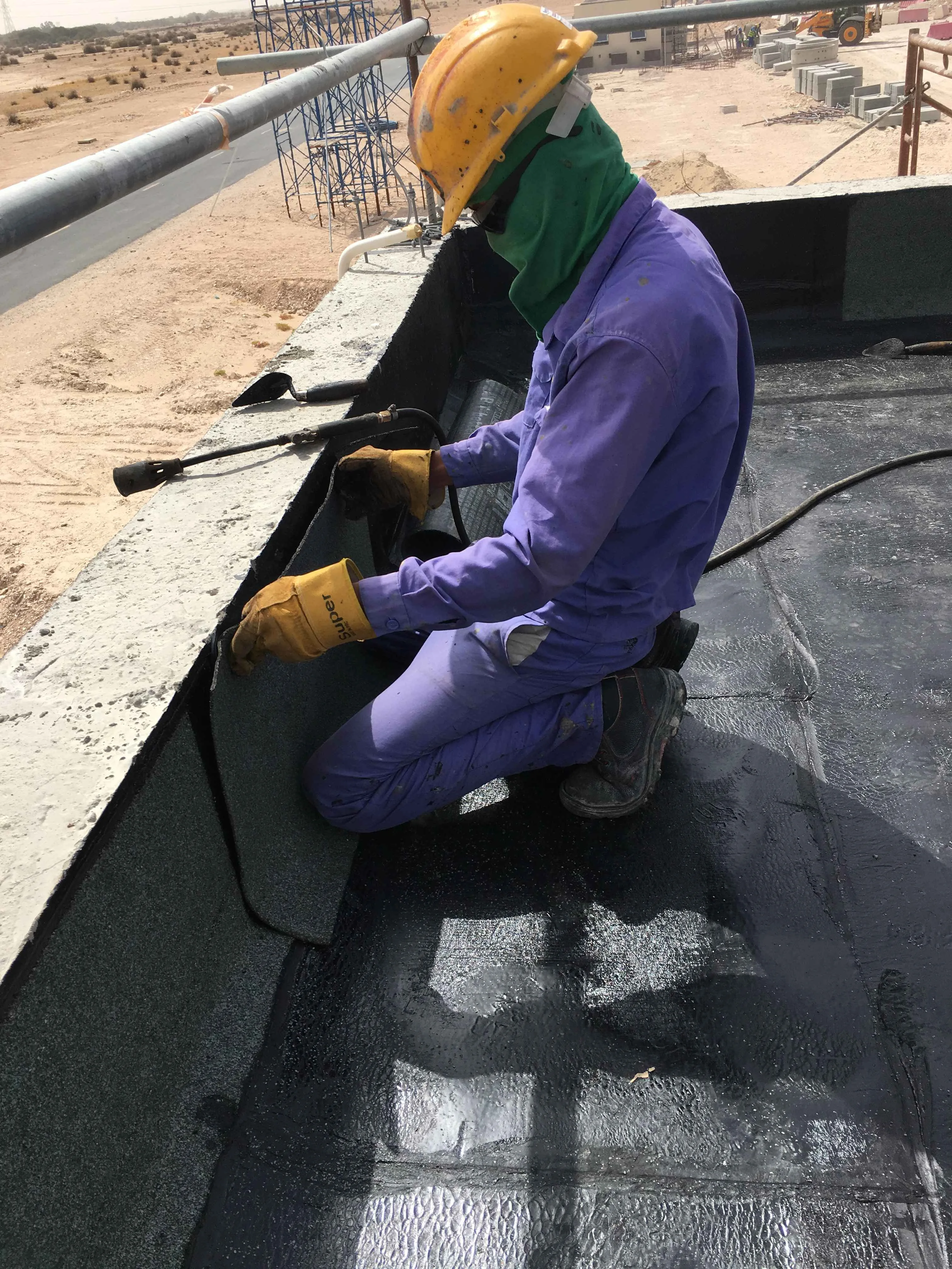 Bituminous Roof Waterproofing at Es’hail Sat in Zaubara, Qatar — preserved image 6 of 6