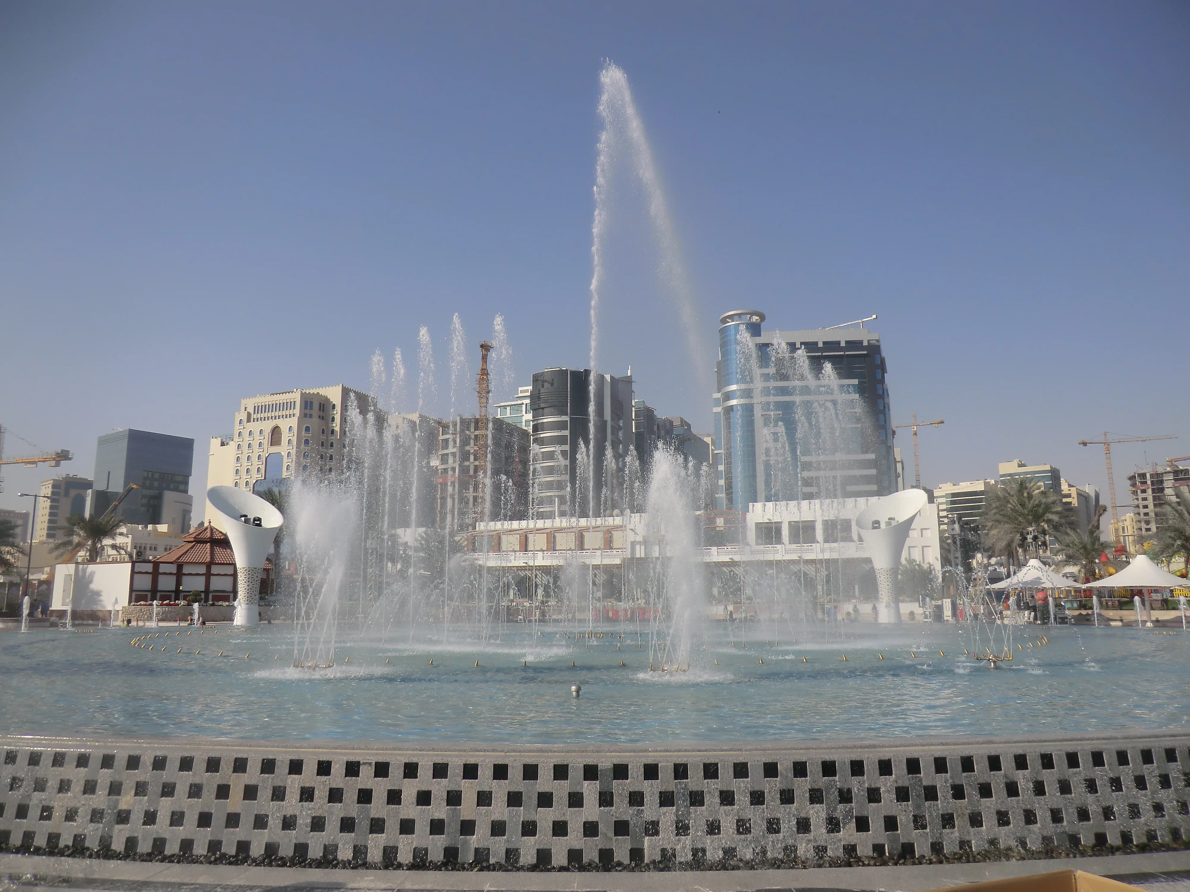 صورة توثيقية ضمن العزل المائي لمطعم أورينتال بيرل، الصورة 6 من 9